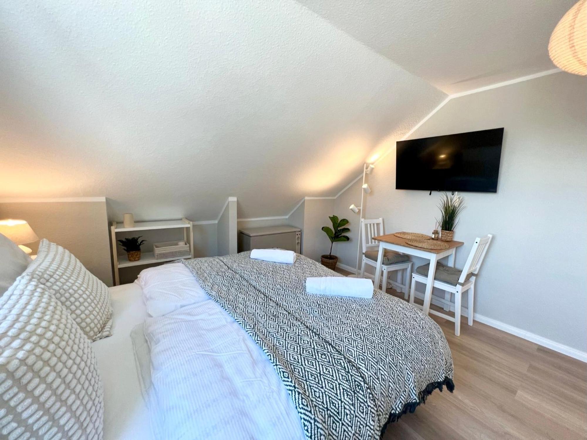 Kleine, Gemuetliche Apartments Im Herzen Von Buesum Bagian luar foto