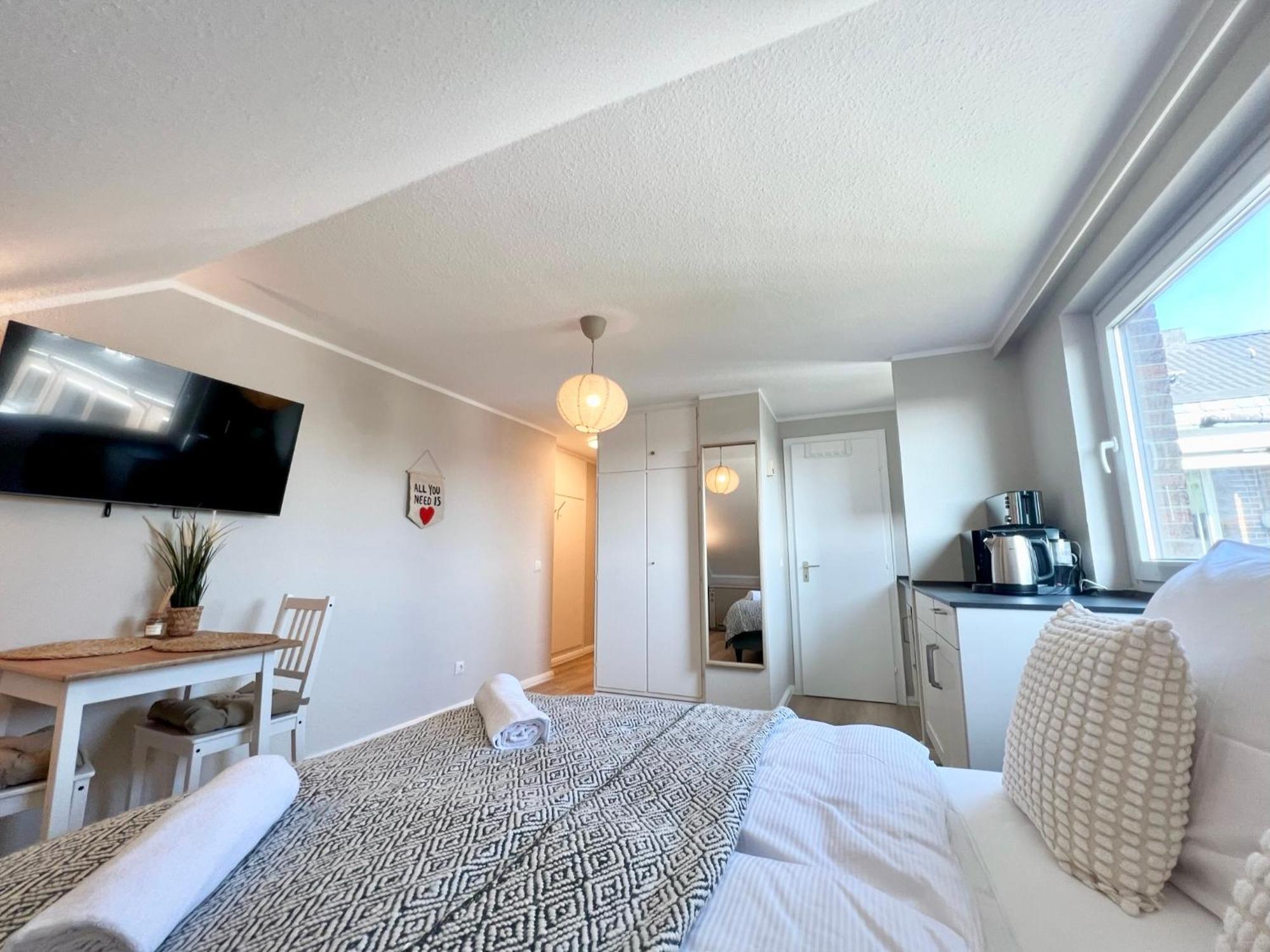 Kleine, Gemuetliche Apartments Im Herzen Von Buesum Bagian luar foto