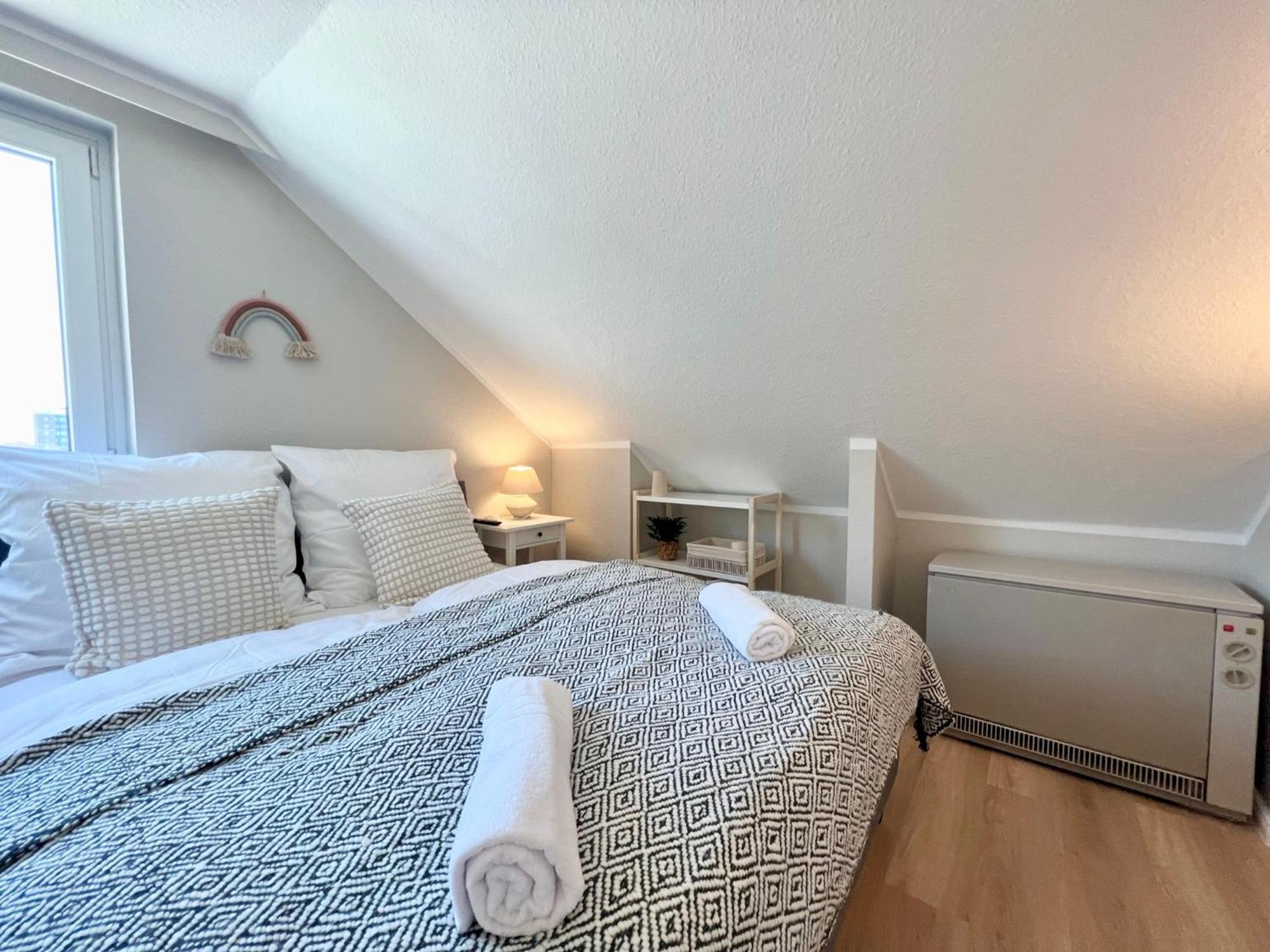 Kleine, Gemuetliche Apartments Im Herzen Von Buesum Bagian luar foto