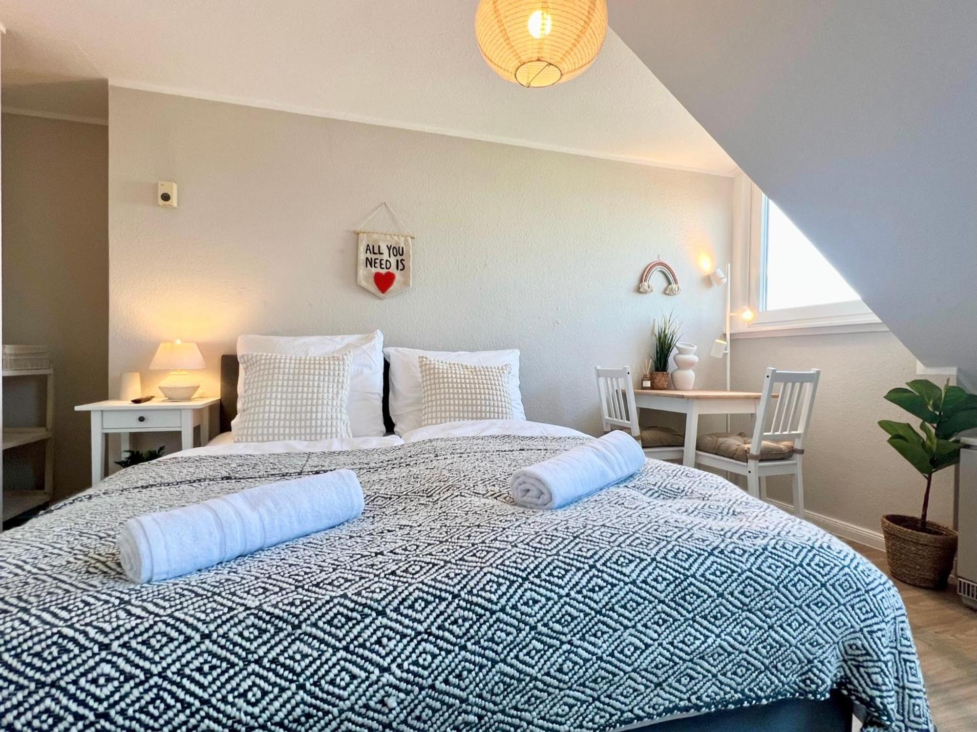 Kleine, Gemuetliche Apartments Im Herzen Von Buesum Bagian luar foto
